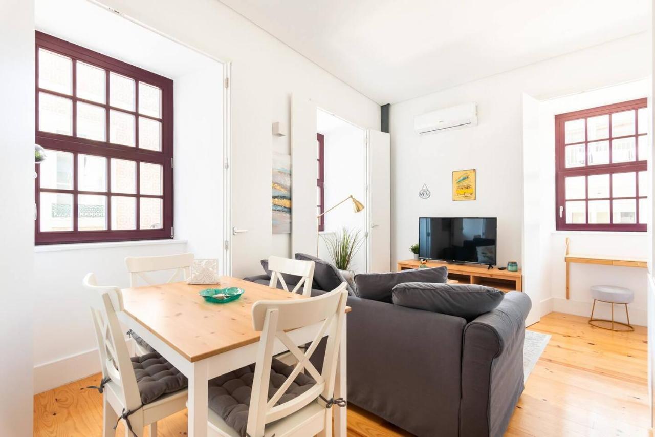 Neptuno Boutique Apartment - No Coracao Do Centro De אבאירו מראה חיצוני תמונה